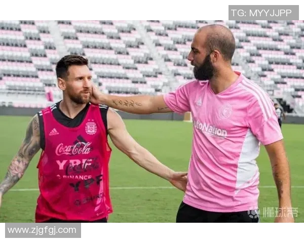 巴黎圣日耳曼解约伊瓜因，转投其他球队备战新赛季