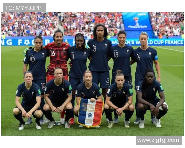 美国女足再次问鼎世界杯！球队实现史诗级三连冠辉煌